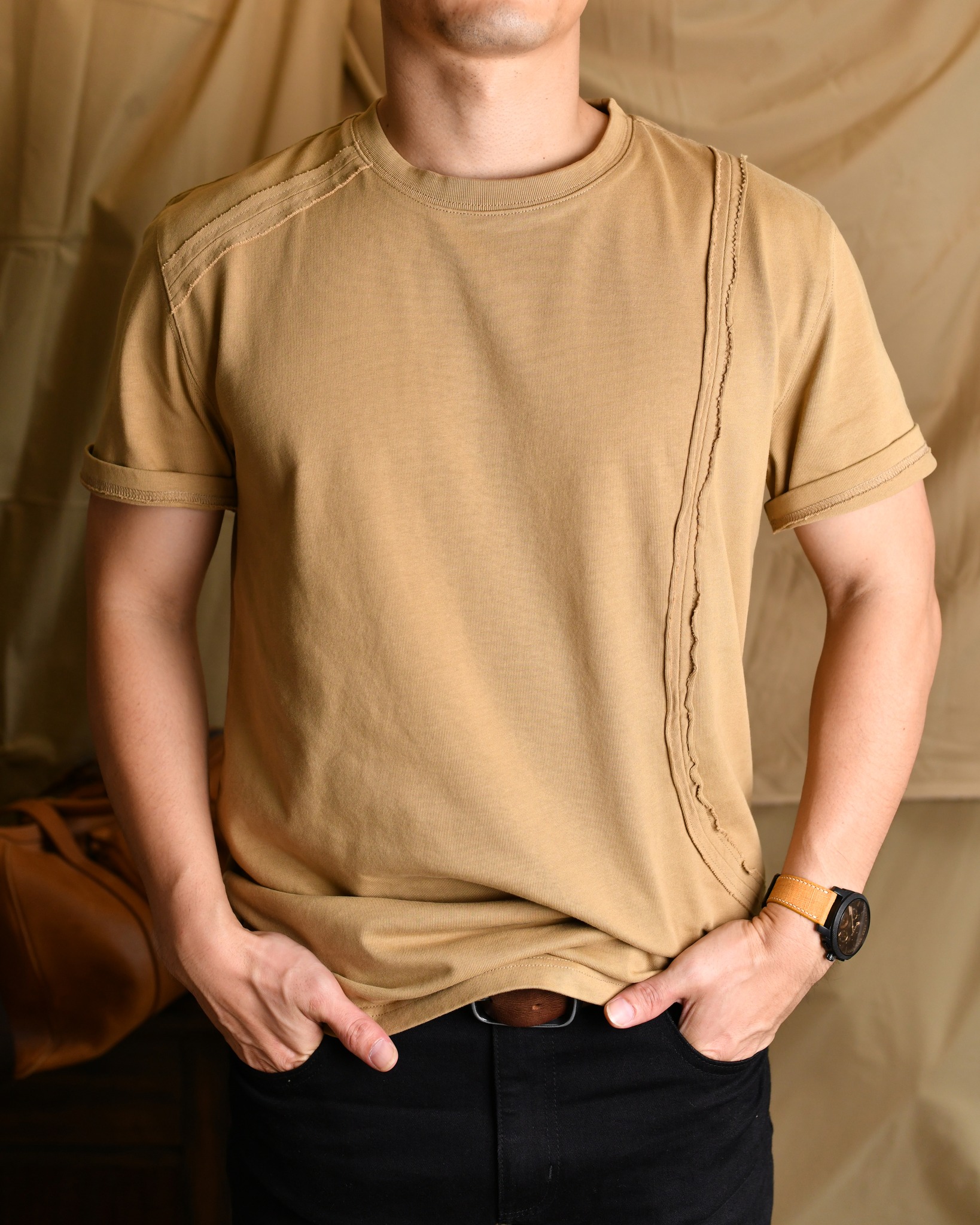 Áo phông trơn AP817 - VÀNG