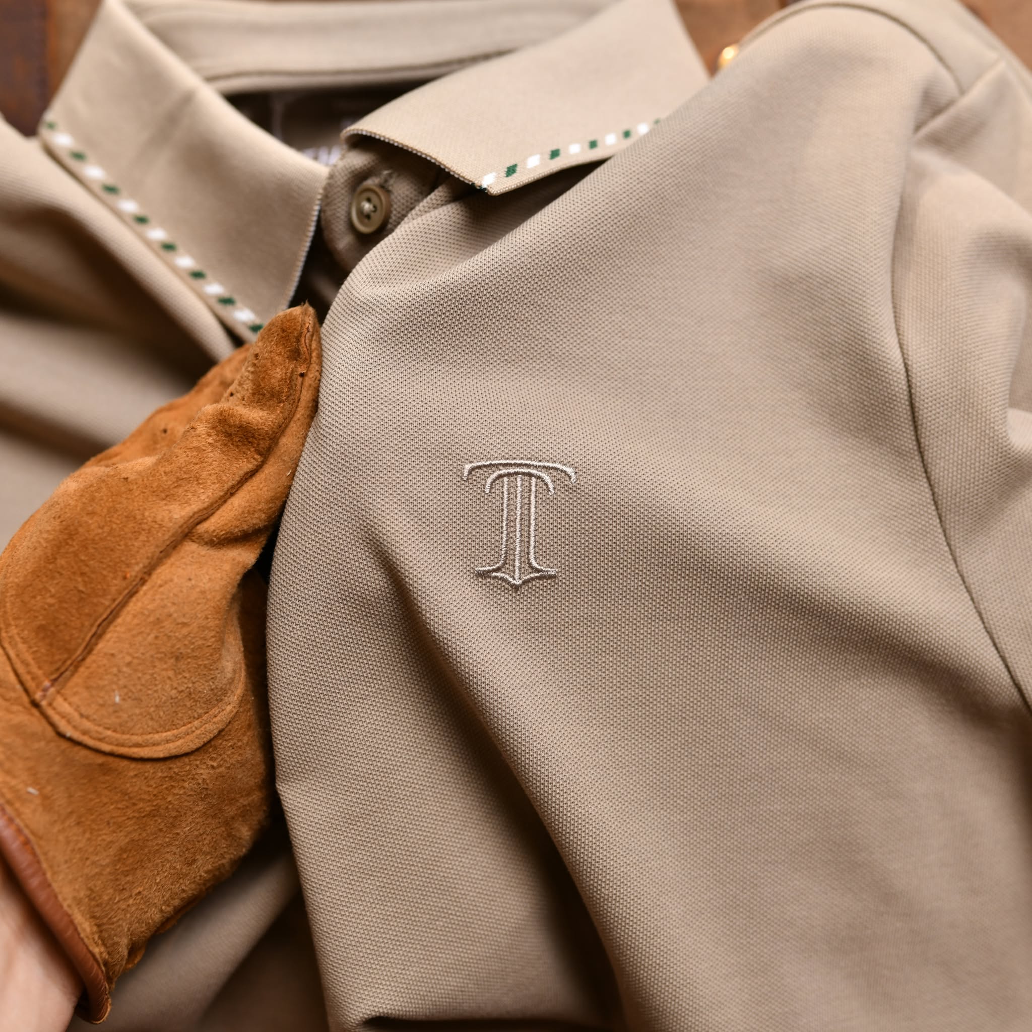 Áo polo viền kẻ AP933 - Vàng