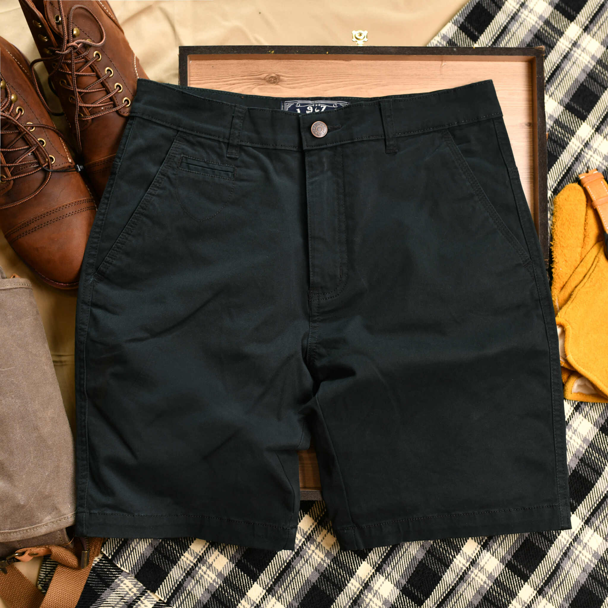 Quần short kaki ĐEN  THE1970 QS794
