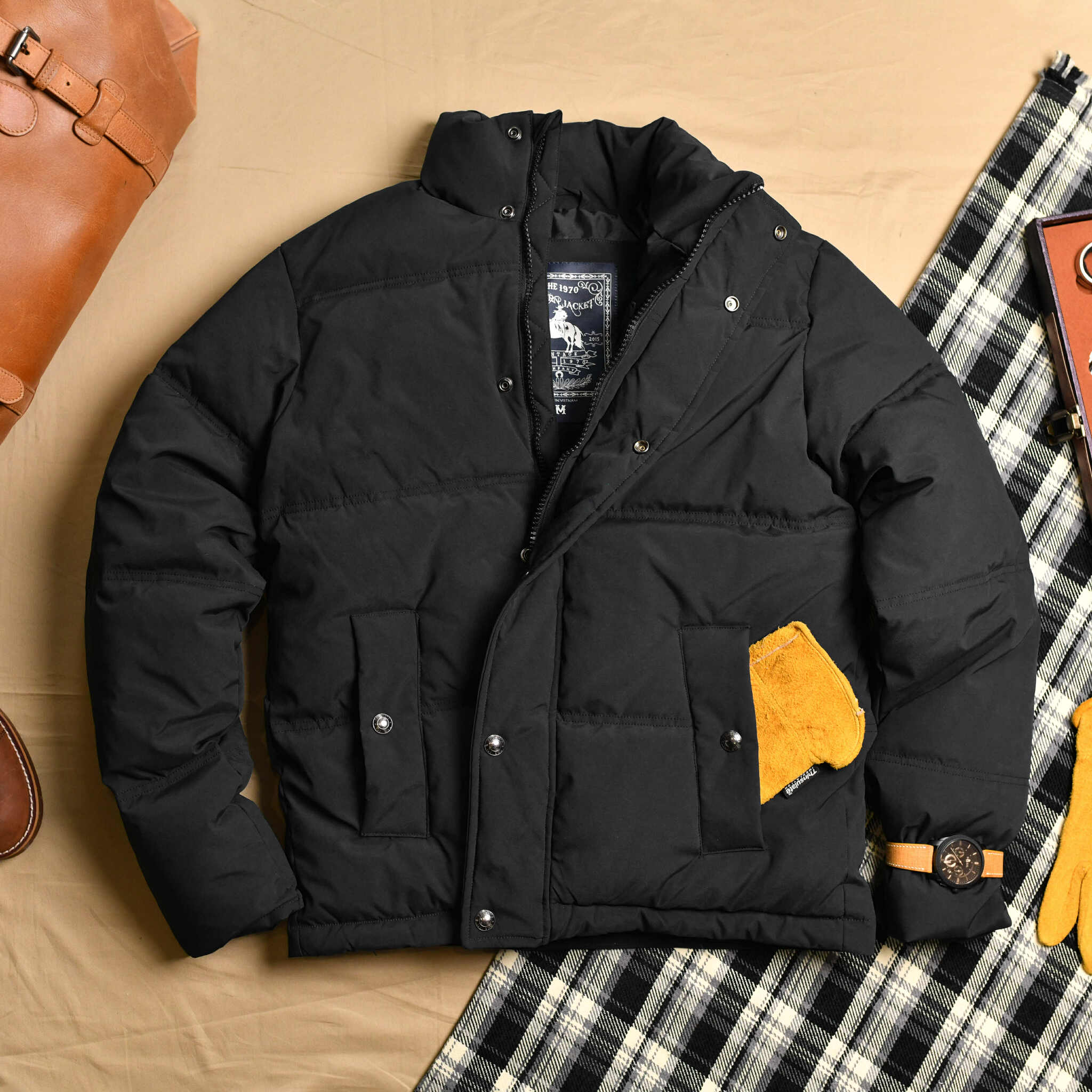 Áo khoác trần bông AK819 - ĐEN